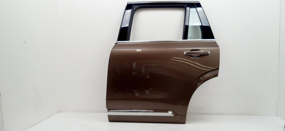 VOLVO XC90 II DRZWI LEWE TYŁ 700-16