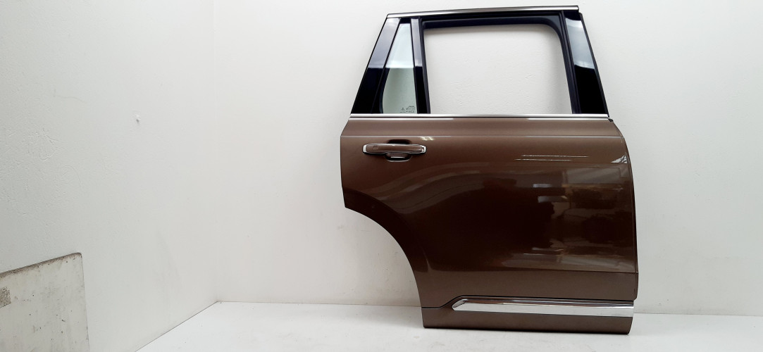 VOLVO XC90 II DRZWI PRAWE TYŁ 700-16