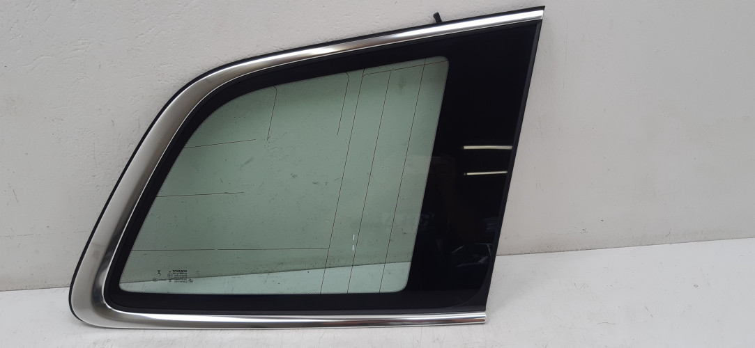 VOLVO XC90 II SZYBA KAROSERYJNA LEWA 32368958