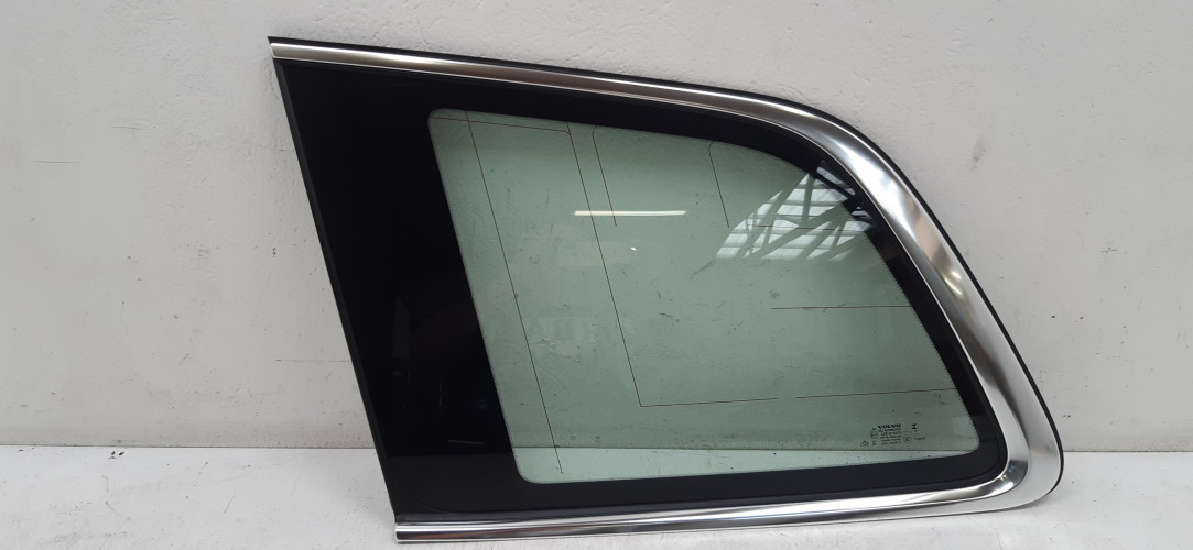 VOLVO XC90 II SZYBA KAROSERYJNA LEWA 32368766
