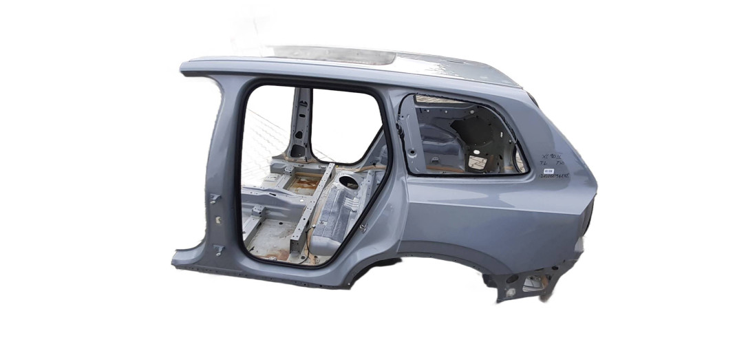 VOLVO XC90 II ĆWIARTKA BŁOTNIK LEWA TYŁ 740