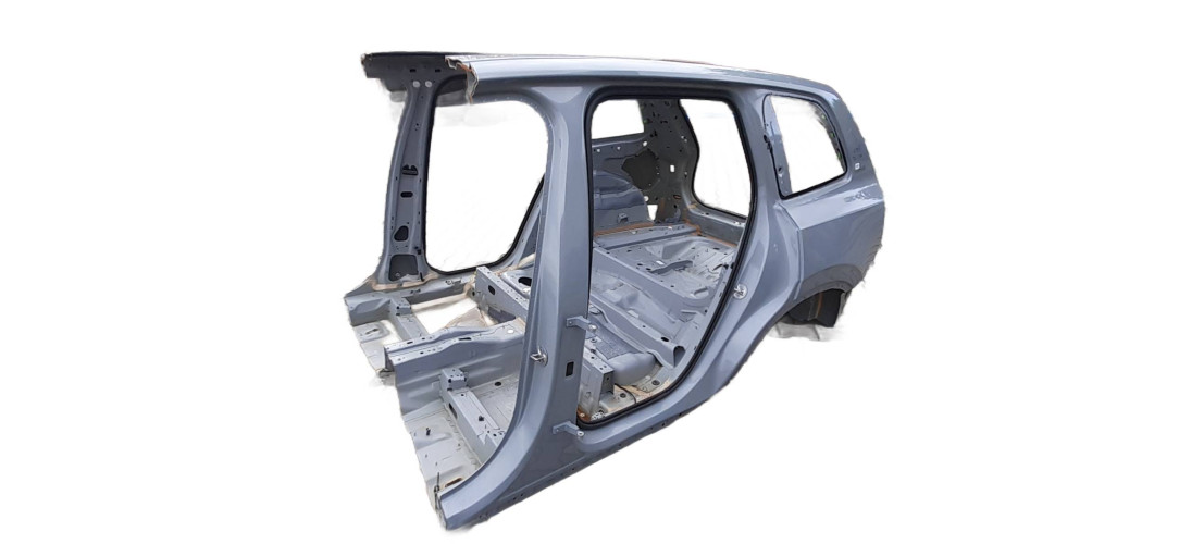 VOLVO XC90 II ĆWIARTKA BŁOTNIK LEWA TYŁ 740