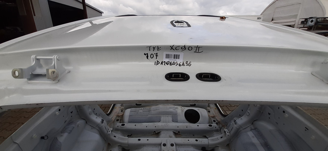VOLVO XC90 II ĆWIARTKA KAROSERIA TYŁ BŁOTNIK PRAWY LEWY 707