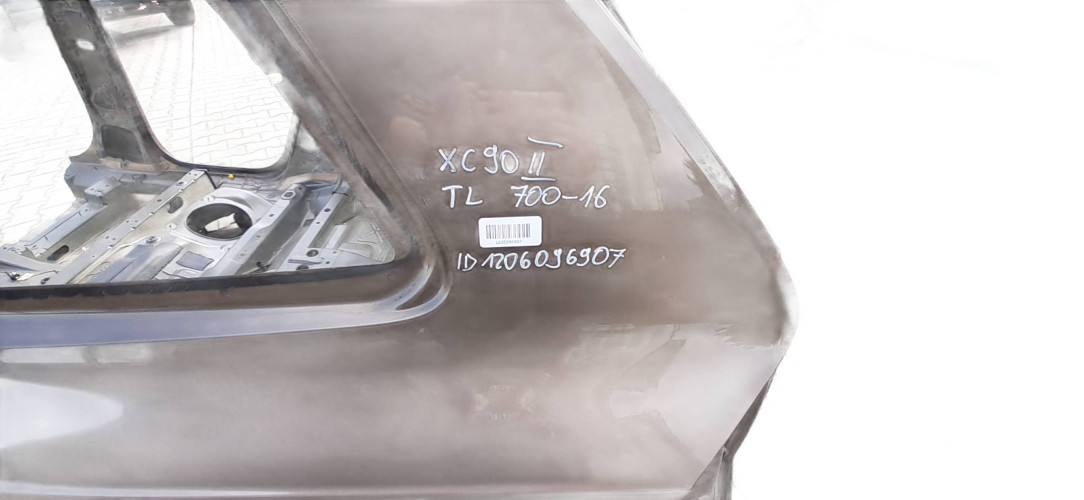 VOLVO XC90 II ĆWIARTKA BŁOTNIK LEWA TYŁ 700-16