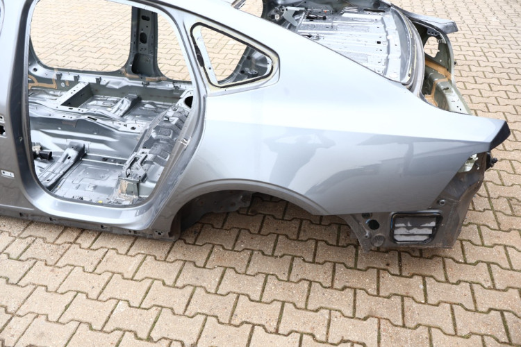 VOLVO S90 II ĆWIARTKA BŁOTNIK LEWA TYŁ 714