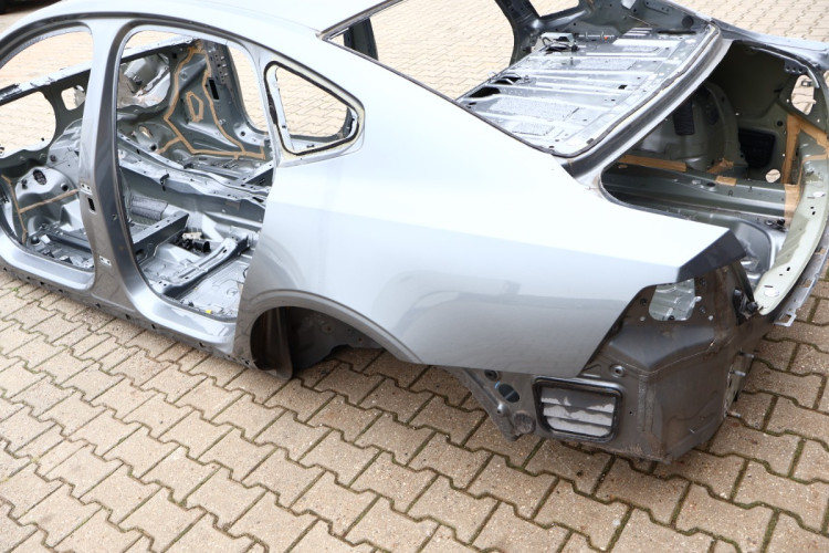 VOLVO S90 II ĆWIARTKA BŁOTNIK LEWA TYŁ 714