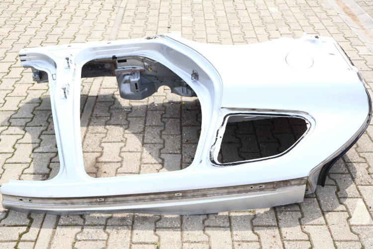 VOLVO XC60 I LIFT ĆWIARTKA BŁOTNIK PRAWA TYŁ 711-16