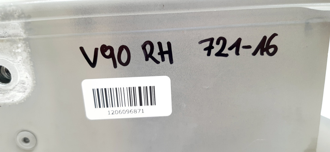 VOLVO V90 II STREFA ZGNIOTU PRAWA PRZÓD 721-16
