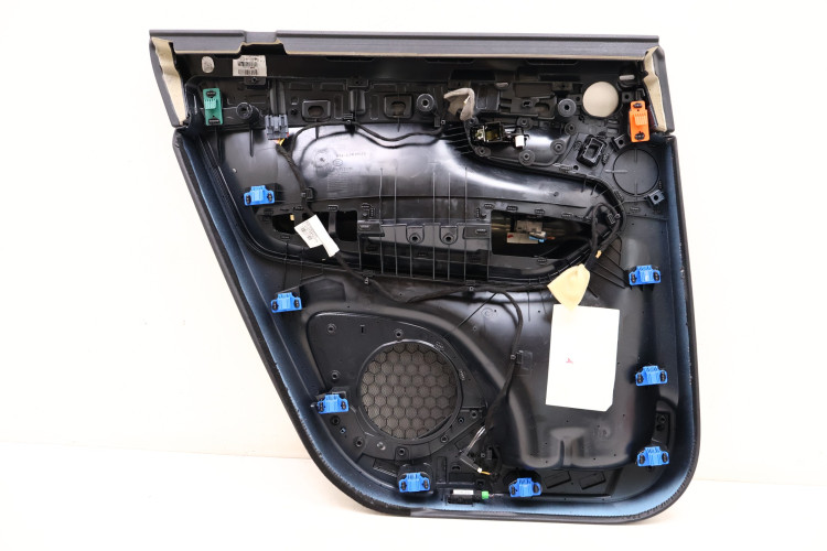 VOLVO XC90 II BOCZEK DRZWI PRAWY TYŁ 3327320