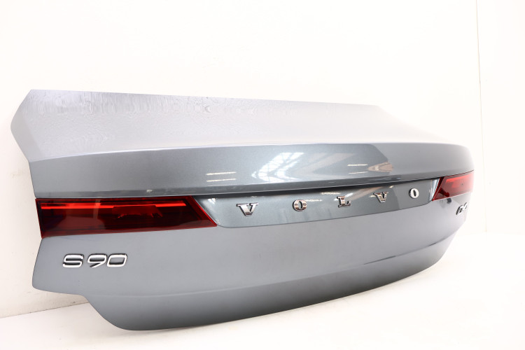 VOLVO S90 II KLAPA BAGAŻNIKA 714
