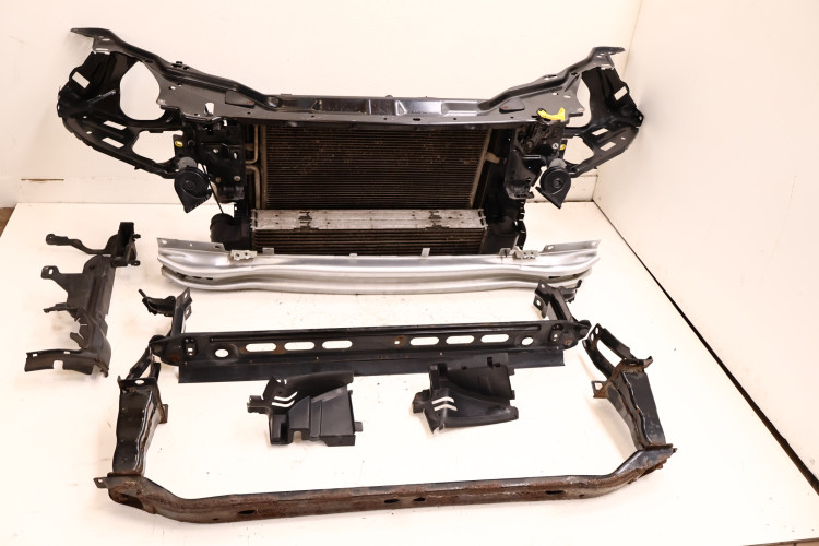 VOLVO XC60 I LIFT 2.0 D4 PAS PRZEDNI CHŁODNICE 31338823, 31338236