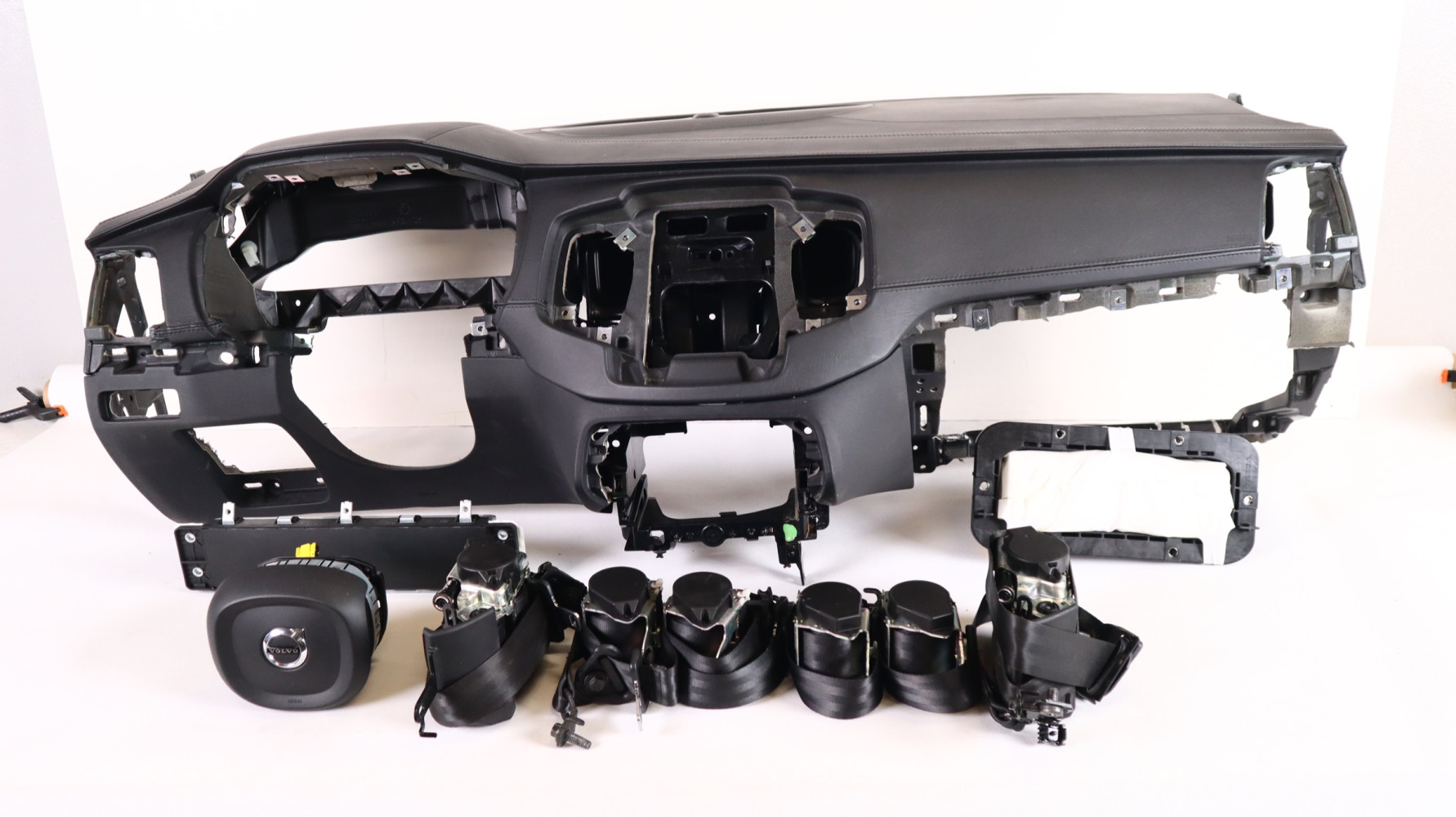 VOLVO XC90 II DESKA ROZDZIELCZA ZESTAW AIRBAG 31393357