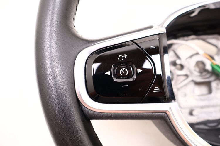 VOLVO S90 II KIEROWNICA WIELOFUNKCYJNA 31407813