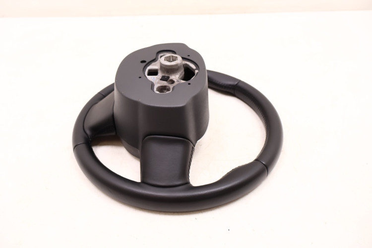 VOLVO S90 II KIEROWNICA WIELOFUNKCYJNA 31407813