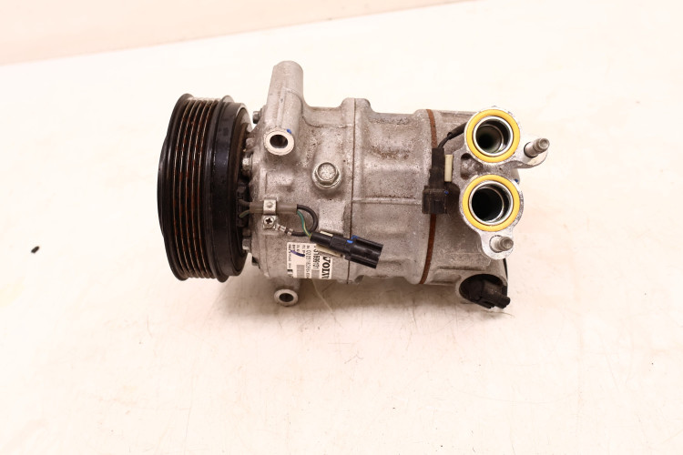 VOLVO S90 II 2.0 D4 SPRĘŻARKA KLIMATYZACJI 31699131