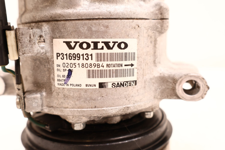 VOLVO S90 II 2.0 D4 SPRĘŻARKA KLIMATYZACJI 31699131