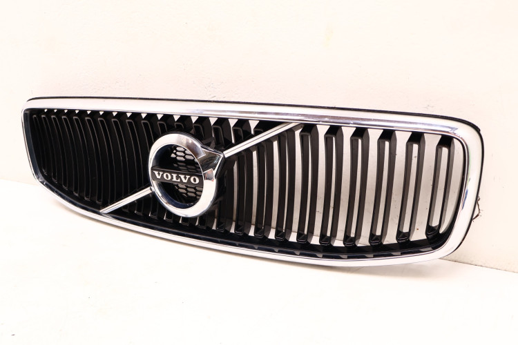 VOLVO S90 II GRILL ATRAPA ZDERZAKA PRZÓD 31383515