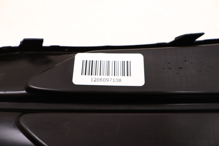 VOLVO S90 II 2.0 D4 ZAŚLEPKA HALOGENU ZDERZAKA LEWA PRZÓD 31425442