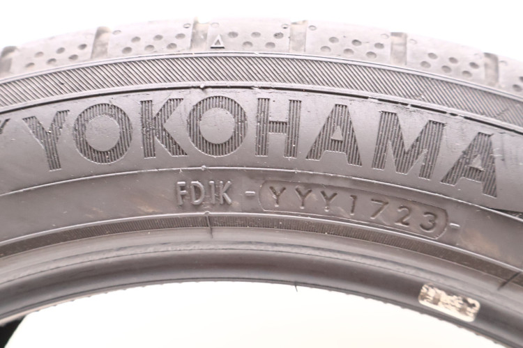 OPONA YOKOHAMA BLUEARTH GT AE51 245/45/18