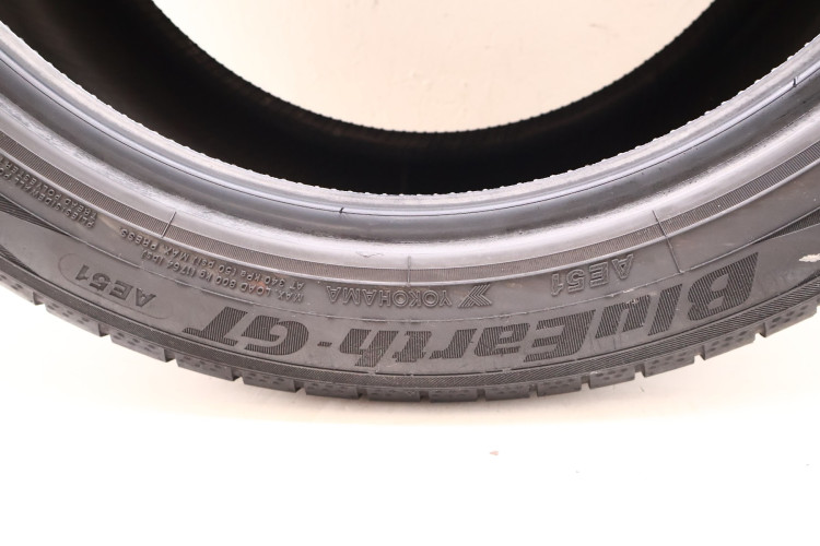 OPONA YOKOHAMA BLUEARTH GT AE51 245/45/18