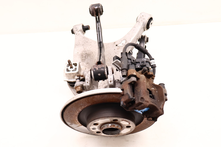 VOLVO S90 II 2.0 D4 PIASTA ZWROTNICA PRAWA TYŁ 32217285, 32246509, 31658530, 31687346, 31687506
