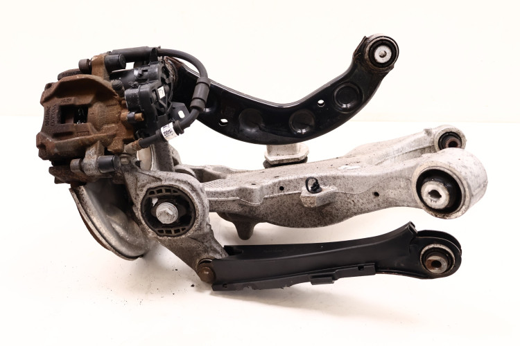 VOLVO S90 II 2.0 D4 PIASTA ZWROTNICA PRAWA TYŁ 32217285, 32246509, 31658530, 31687346, 31687506