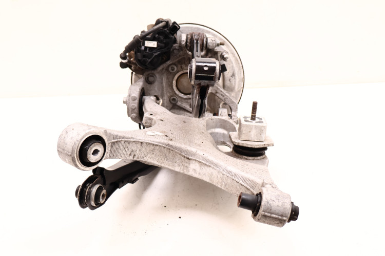 VOLVO S90 II 2.0 D4 PIASTA ZWROTNICA PRAWA TYŁ 32217285, 32246509, 31658530, 31687346, 31687506