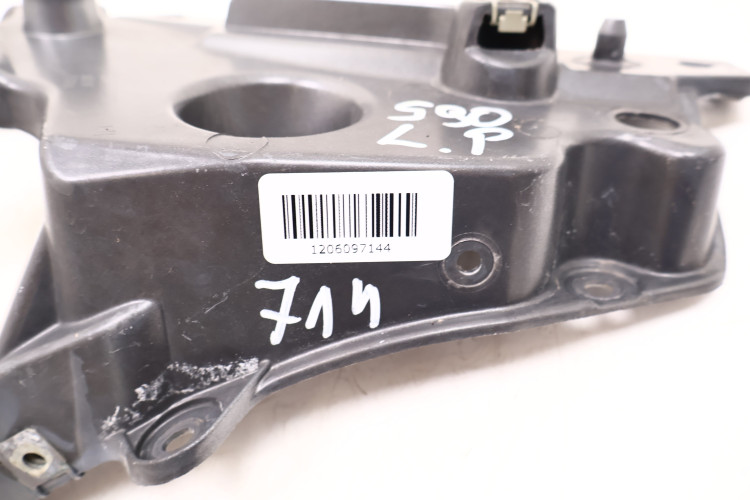 VOLVO S90 II ŚLIZG MOCOWANIE BŁOTNIKA LEWE PRZÓD 714 31447897