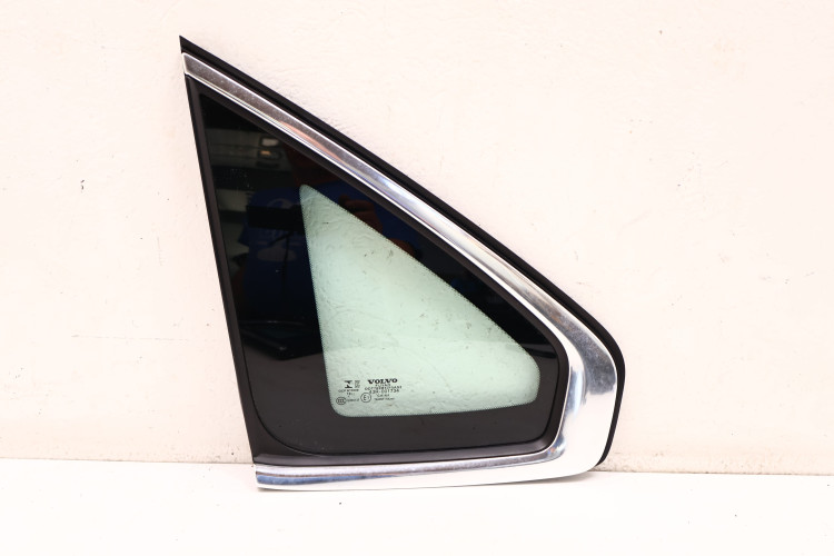 VOLVO S90 II SZYBA KAROSERYJNA LEWA 31689018