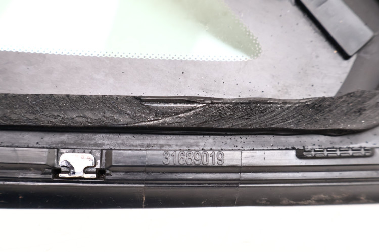 VOLVO S90 II SZYBA KAROSERYJNA PRAWA 31689019