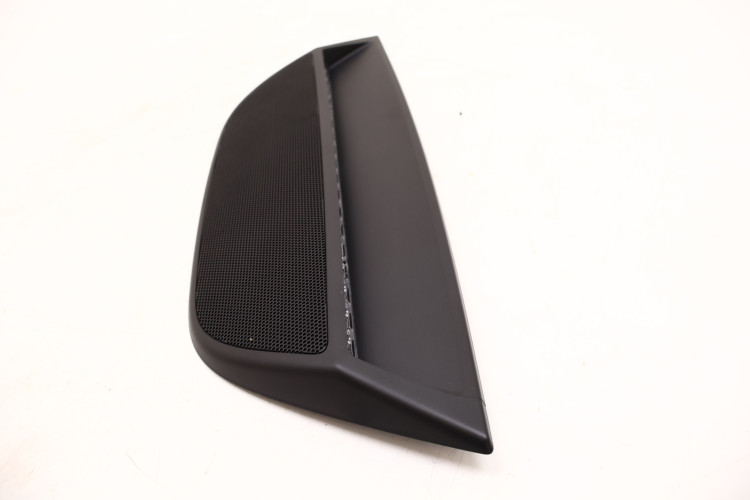 VOLVO S90 II LAMPA ŚWIATŁO STOPU 31371838