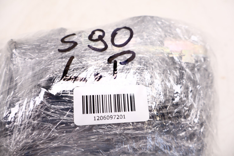 VOLVO S90 II PAS BEZPIECZEŃSTWA LEWY PRZÓD 32131157