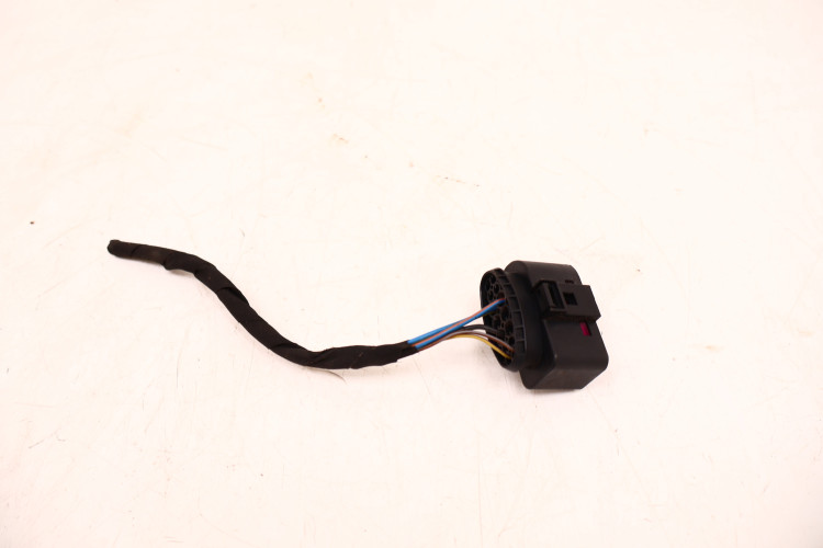 VOLVO S90 II WTYCZKA LAMPY PRZÓD 5 PIN