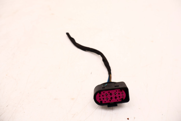 VOLVO S90 II WTYCZKA LAMPY PRZÓD 5 PIN