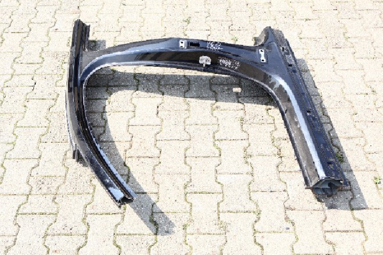 VOLVO V60 II SŁUPEK ŚRODKOWY PRÓG LEWY
