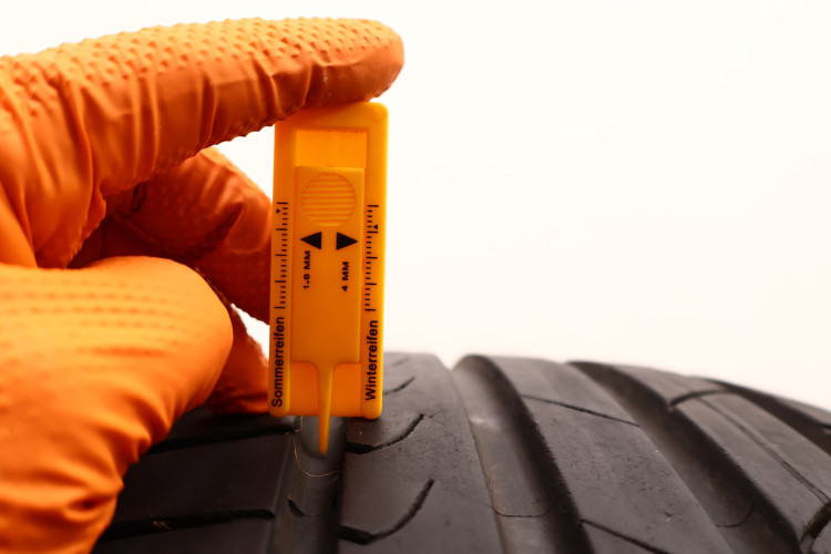 OPONY GT RADIAL FE2 SUV 235/65/17