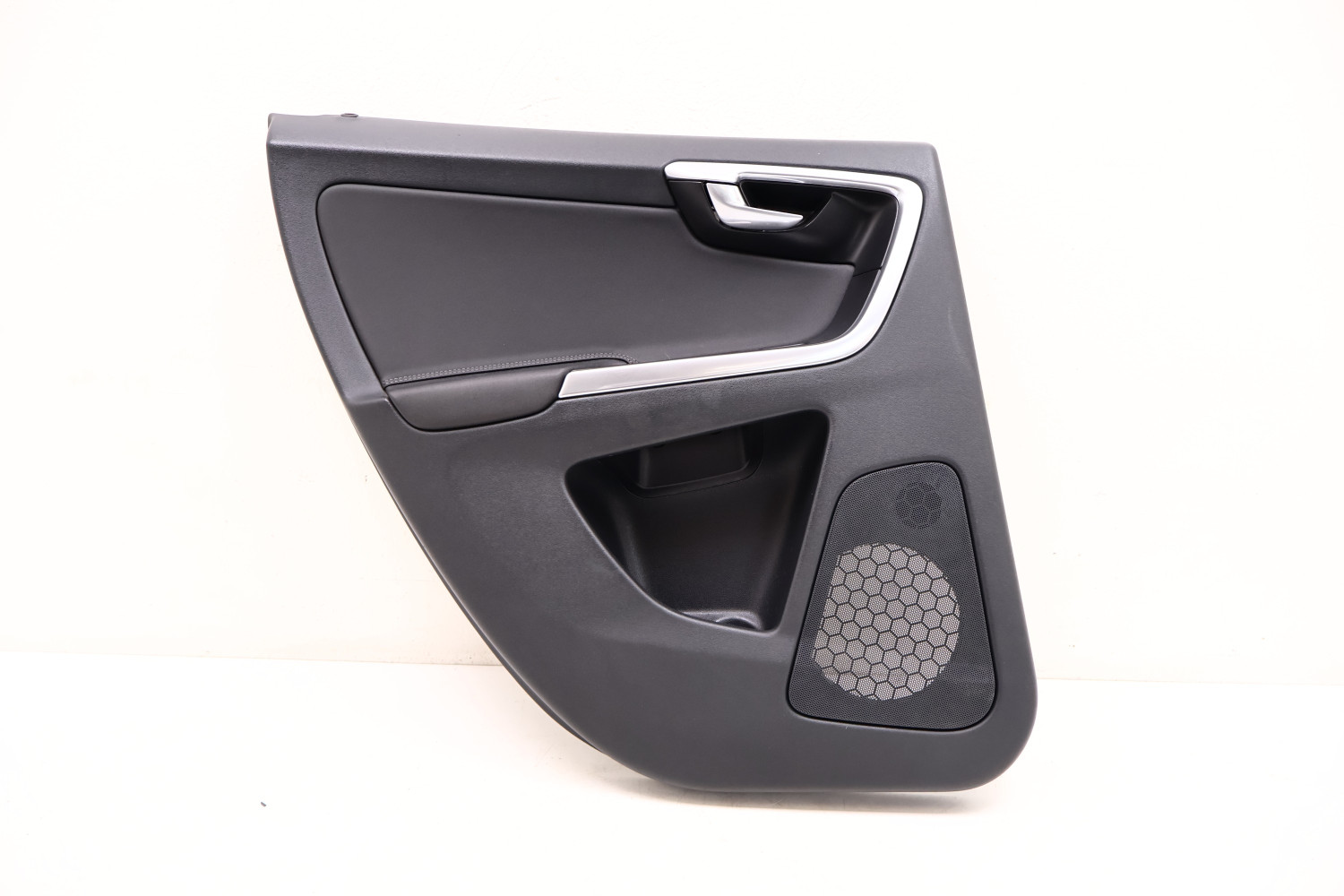 VOLVO XC60 I LIFT BOCZEK DRZWI LEWE TYŁ 31393840