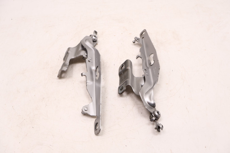VOLVO XC60 I LIFT ZAWIASY MASKI 711-16 31385814, 31385815