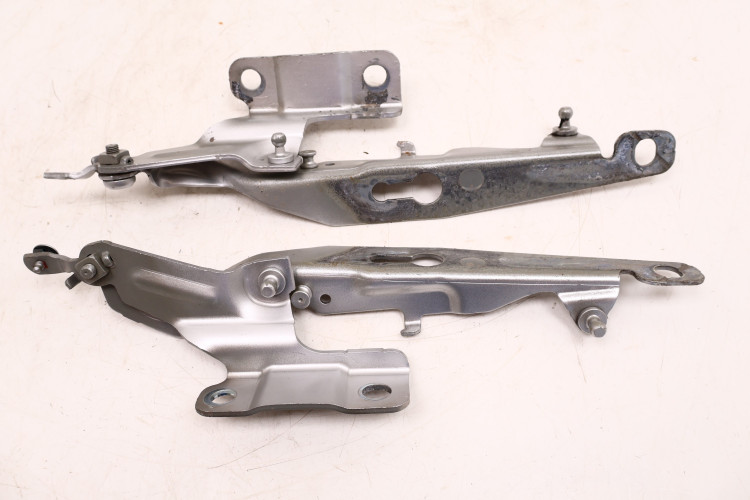 VOLVO XC60 I LIFT ZAWIASY MASKI 711-16 31385814, 31385815
