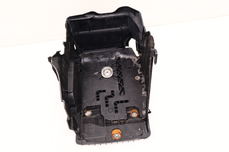 VOLVO XC60 I LIFT 2.0 D4 PODSTAWA AKUMULATORA 31349472