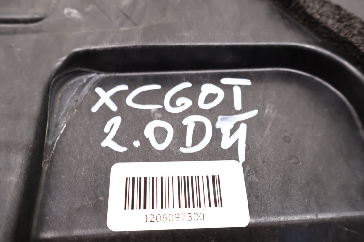VOLVO XC60 I LIFT 2.0 D4 PODSTAWA AKUMULATORA 31349472