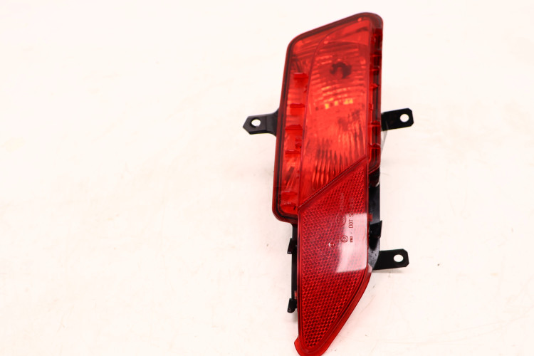 VOLVO XC60 I LIFT LAMPA ZDERZAKA PRAWA TYŁ