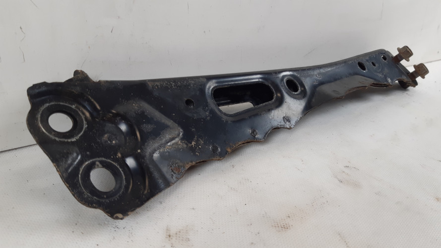 TOYOTA RAV4 IV MOCOWANIE WÓZKA LEWE