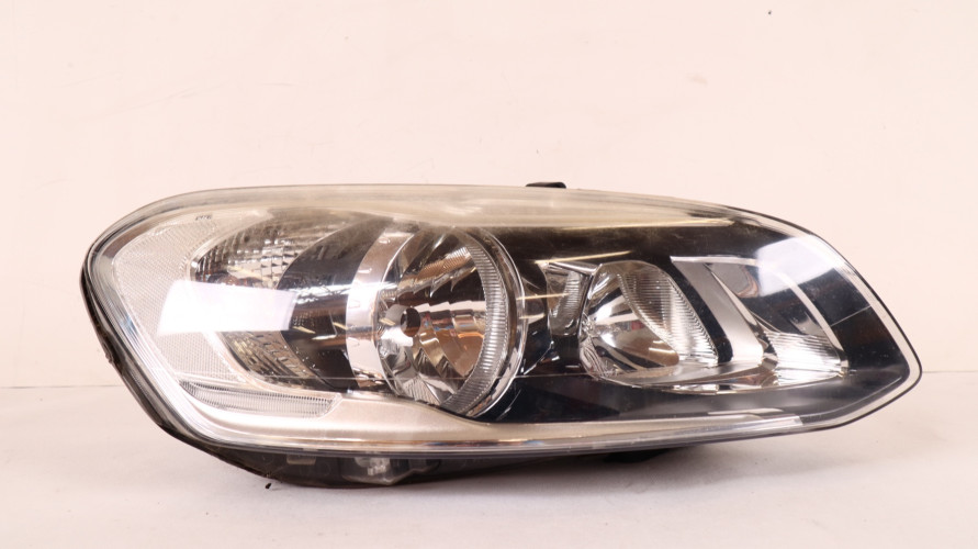 VOLVO XC60 I LIFT LAMPA PRAWA PRZÓD 31358112 UK