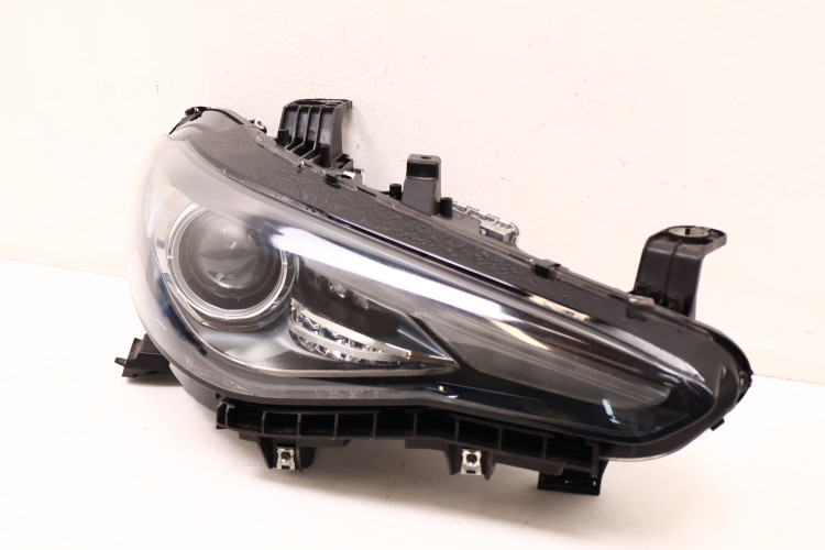 ALFA ROMEO GIULIA LAMPA PRAWA PRZÓD BI XENON SKĘTNY 50553224