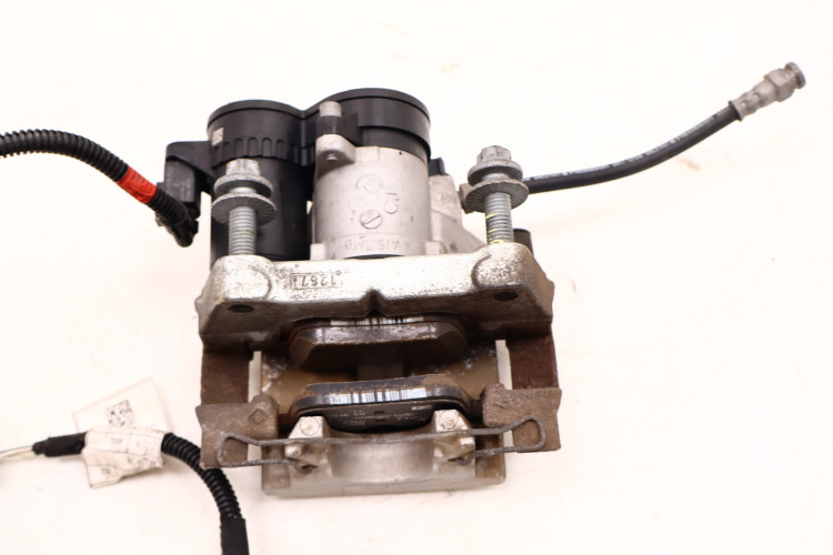 ALFA ROMEO GIULIA 2.2 MTJ ZACISK HAMULCA PRAWY TYŁ 505414940