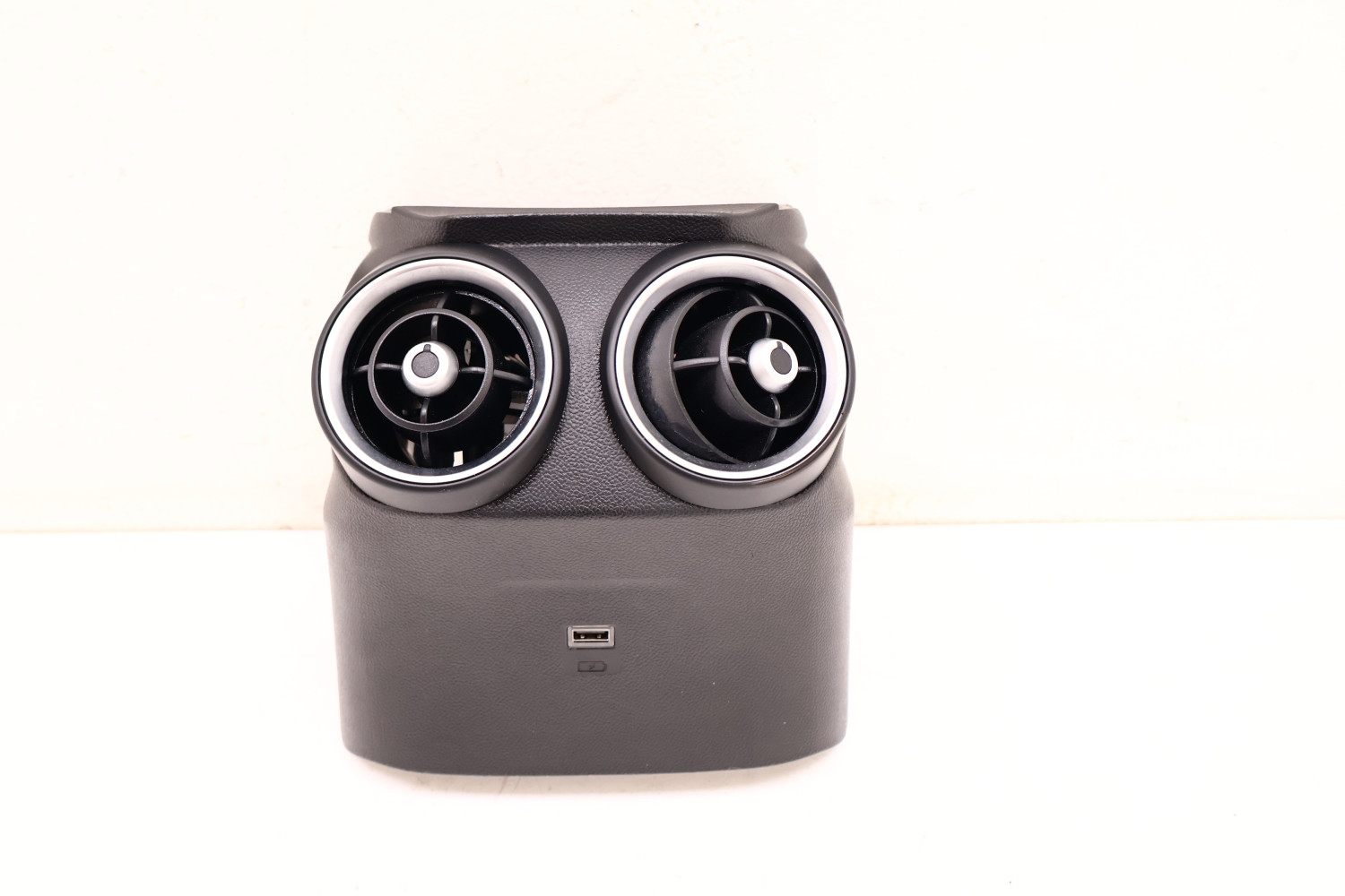 ALFA ROMEO GIULIA KRATKA NAWIEWU GNIAZDO USB 156129168