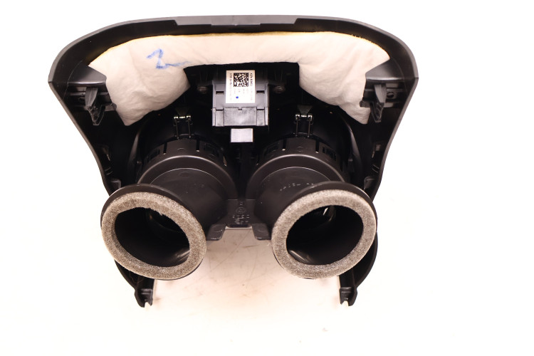 ALFA ROMEO GIULIA KRATKA NAWIEWU GNIAZDO USB 156129168
