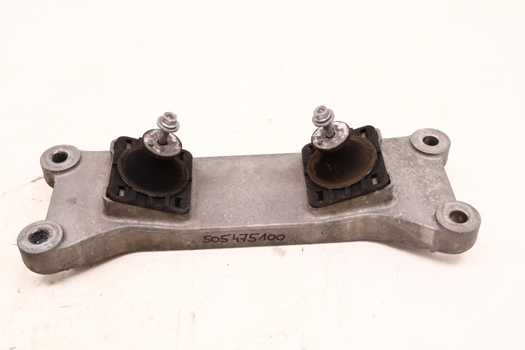 ALFA ROMEO GIULIA ŁAPA PODUSZKA SKRZYNI 505475100