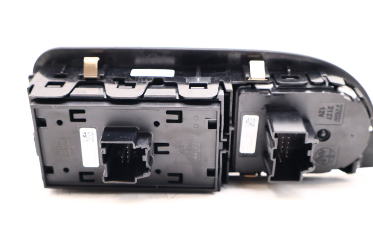 ALFA ROMEO GIULIA PRZEŁĄCZNIK PANEL SZYB LEWY PRZÓD 156129169